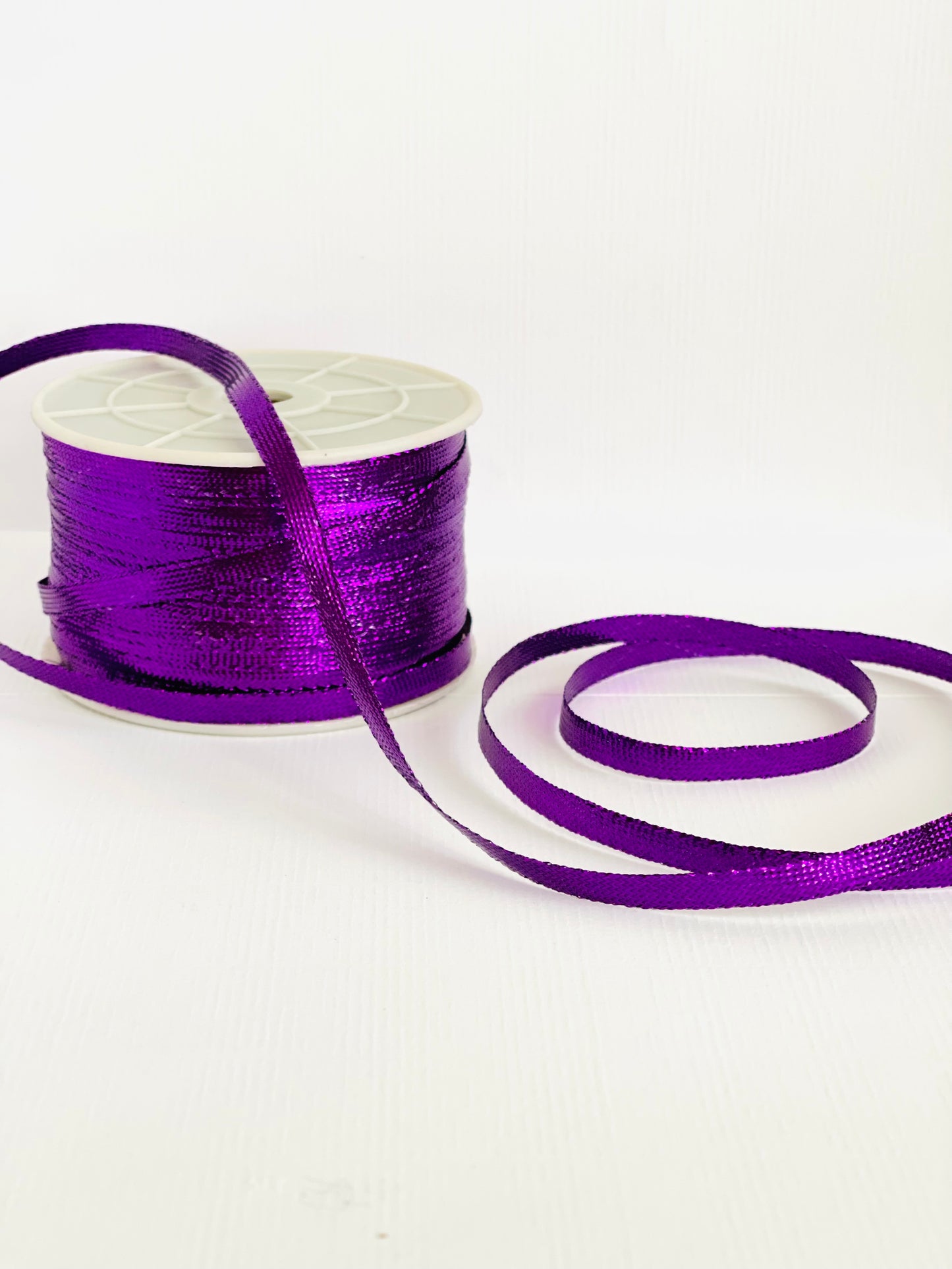 Listón Metálico T550 - Morado
