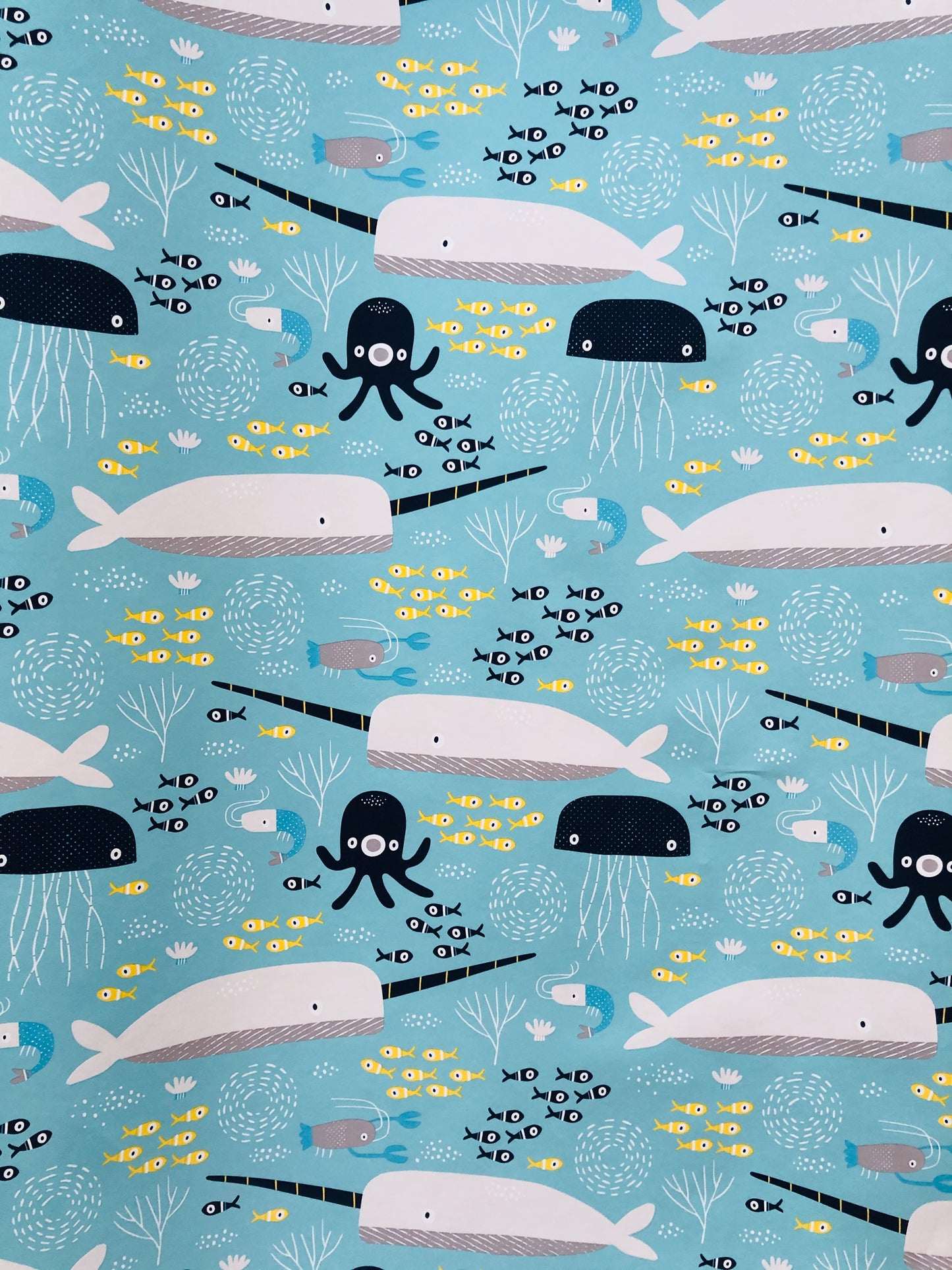 Papel de Regalo - Ballenas y Pulpos